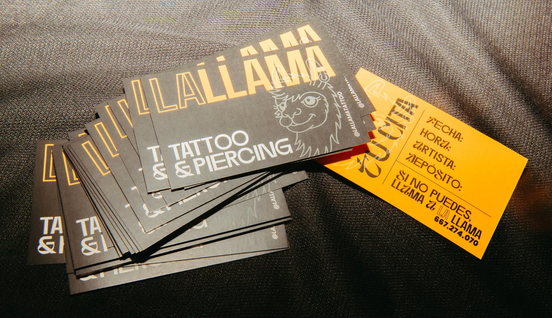 La Llama Tattoo — Branding para La Llama · imagen 11